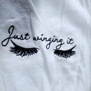 White t-shirt with embroidery